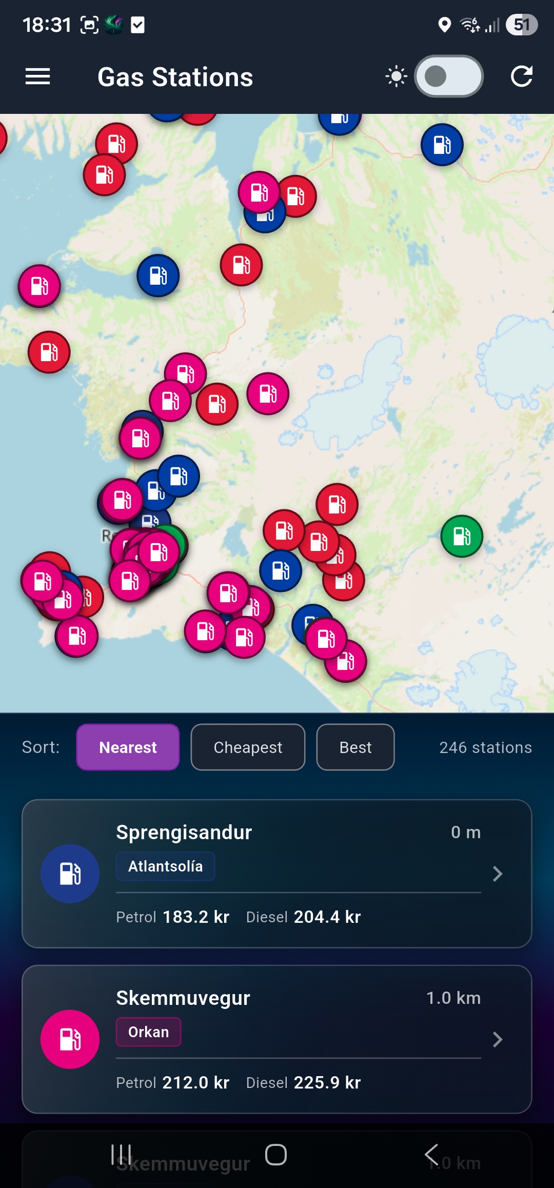 Gas station map showing 246 stations across Iceland with live petrol and diesel prices, sorted by nearest, cheapest, or best value